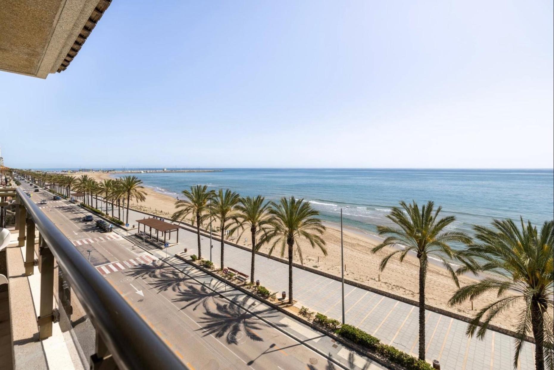 Beach Apartment In Calafell Eksteriør bilde